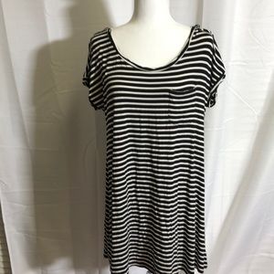 American Eagle Outfitters dress- black and white